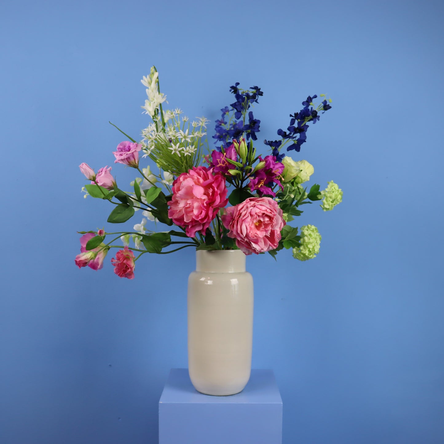L - Romy | Serax vaas met kunstbloemen | Large