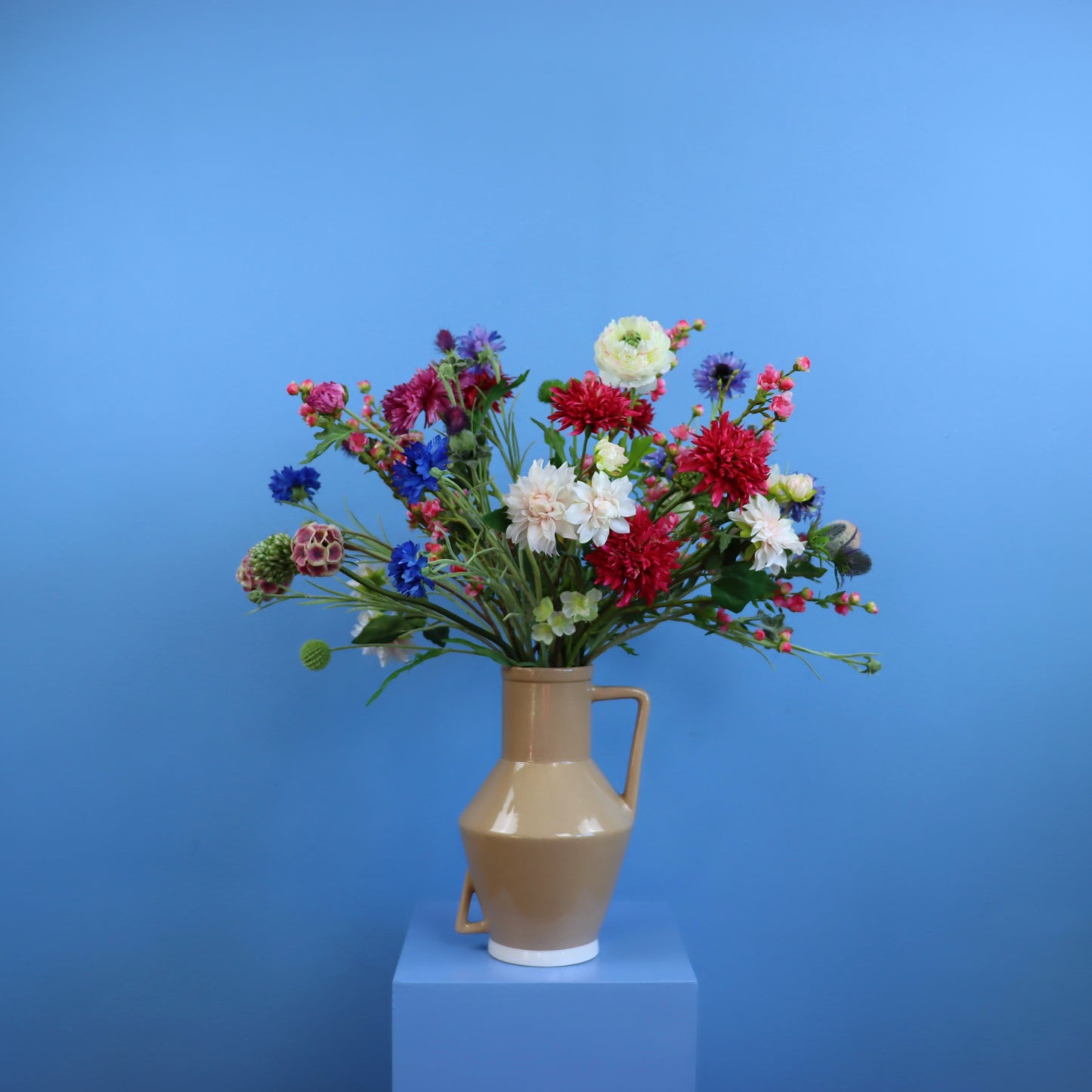 Beige Return to Sender Vaas Large | € 85