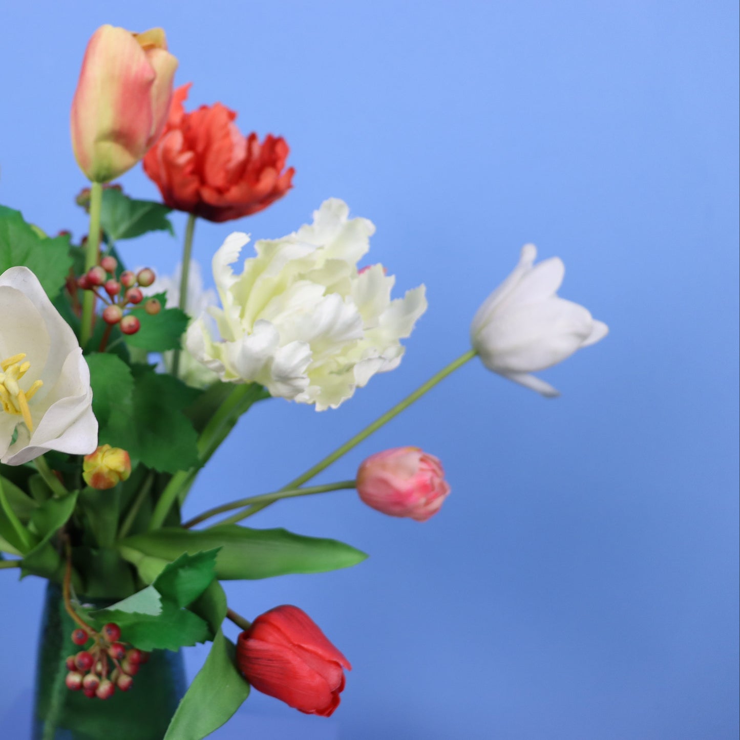 M - Ove | Glazen vaas met kunstbloemen | Medium