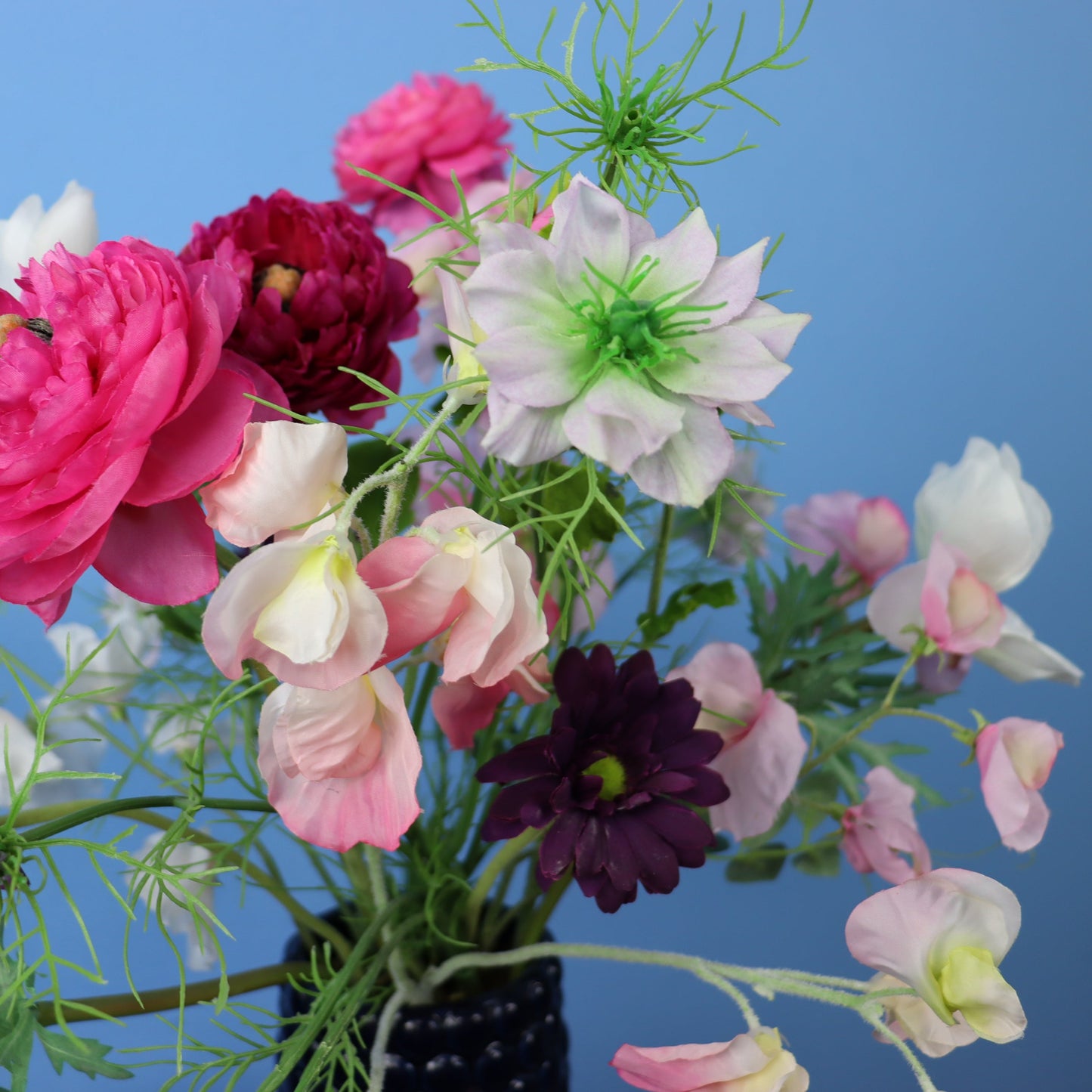 M - Fiep | Sellpy vaas met kunstbloemen | Medium