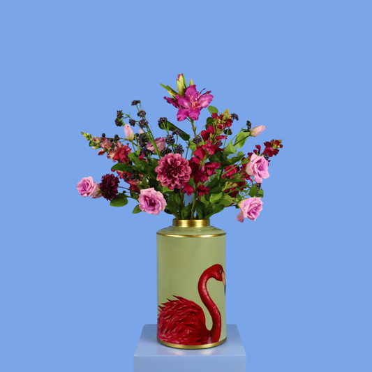 L - Jynthe | Groene flamingovaas met kunstbloemen | Large