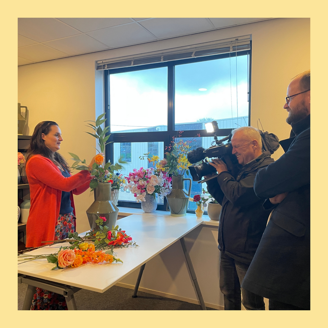 Expeditie Noord-Holland: "Kunstbloemen uit China zijn duurzamer dan verse bloemen"