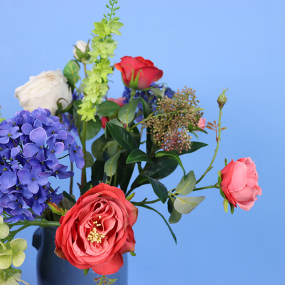 L - Vienna | Serax vaas met kunstbloemen | Large