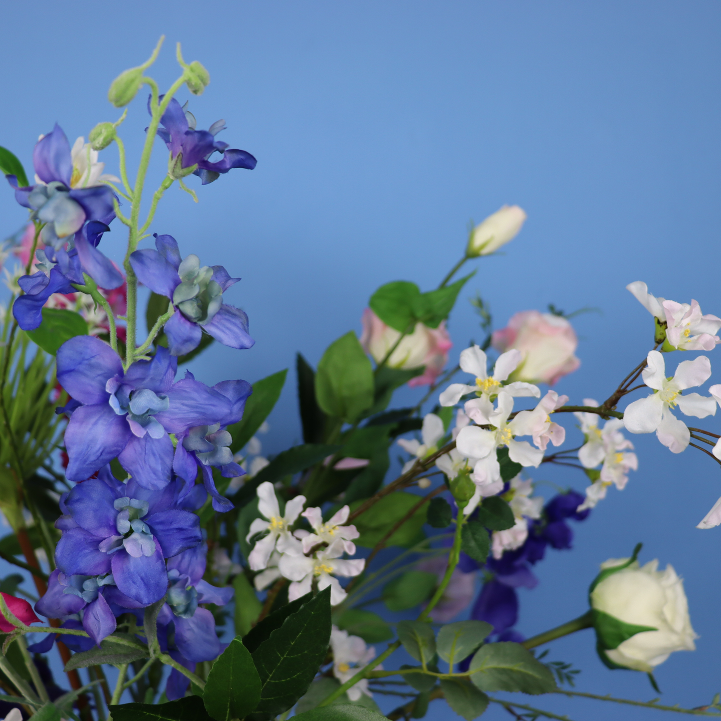 XL - Trude | Return to Sender vaas met kunstbloemen | XL