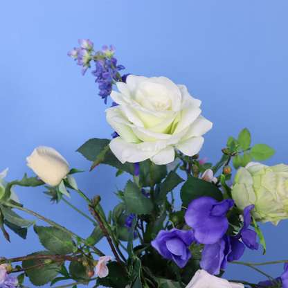 L - Oscar | Pre-loved vaas met kunstbloemen | Large