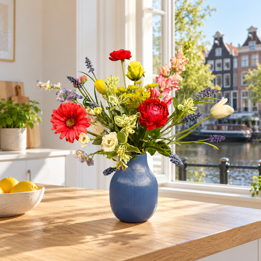 L - Jill | Blauwe vaas met kunstbloemen | Large