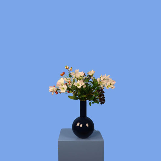 M - Hannes -  Pip Studio vaas