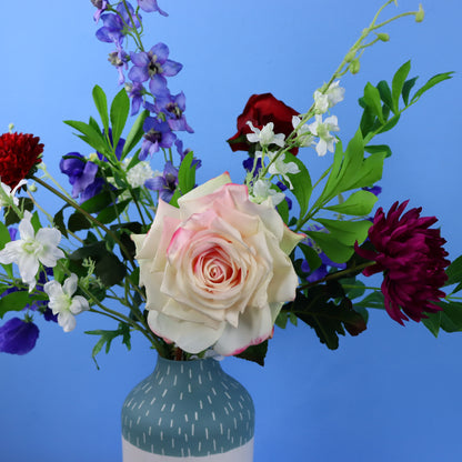 L - Elias | Studio Harm & Elke vaas met kunstbloemen | Large