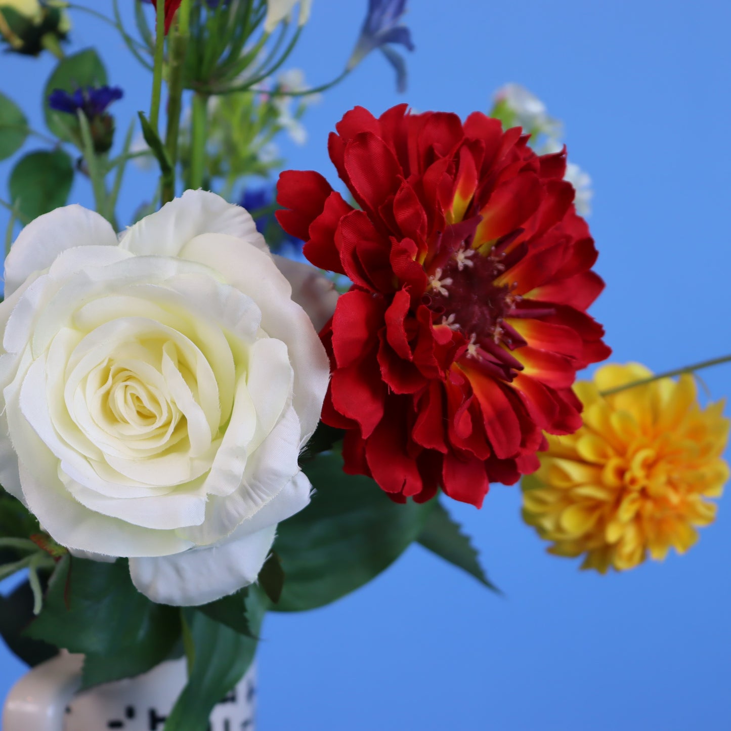 L - Hannie | Return to Sender vaas met kunstbloemen | Large
