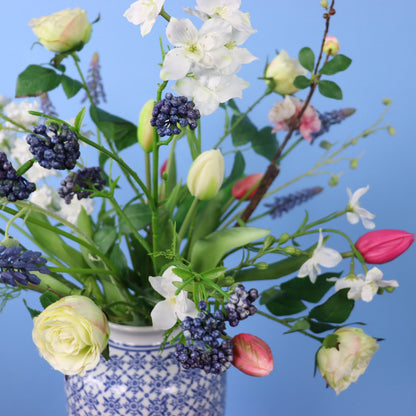 M - Dionne | Kersten vaas met kunstbloemen | Medium