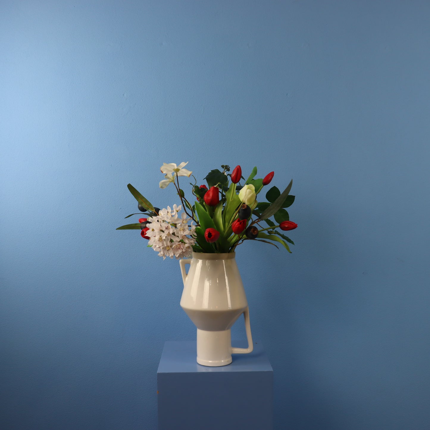L - Jessika | Return to Sender vaas met kunstbloemen | Large