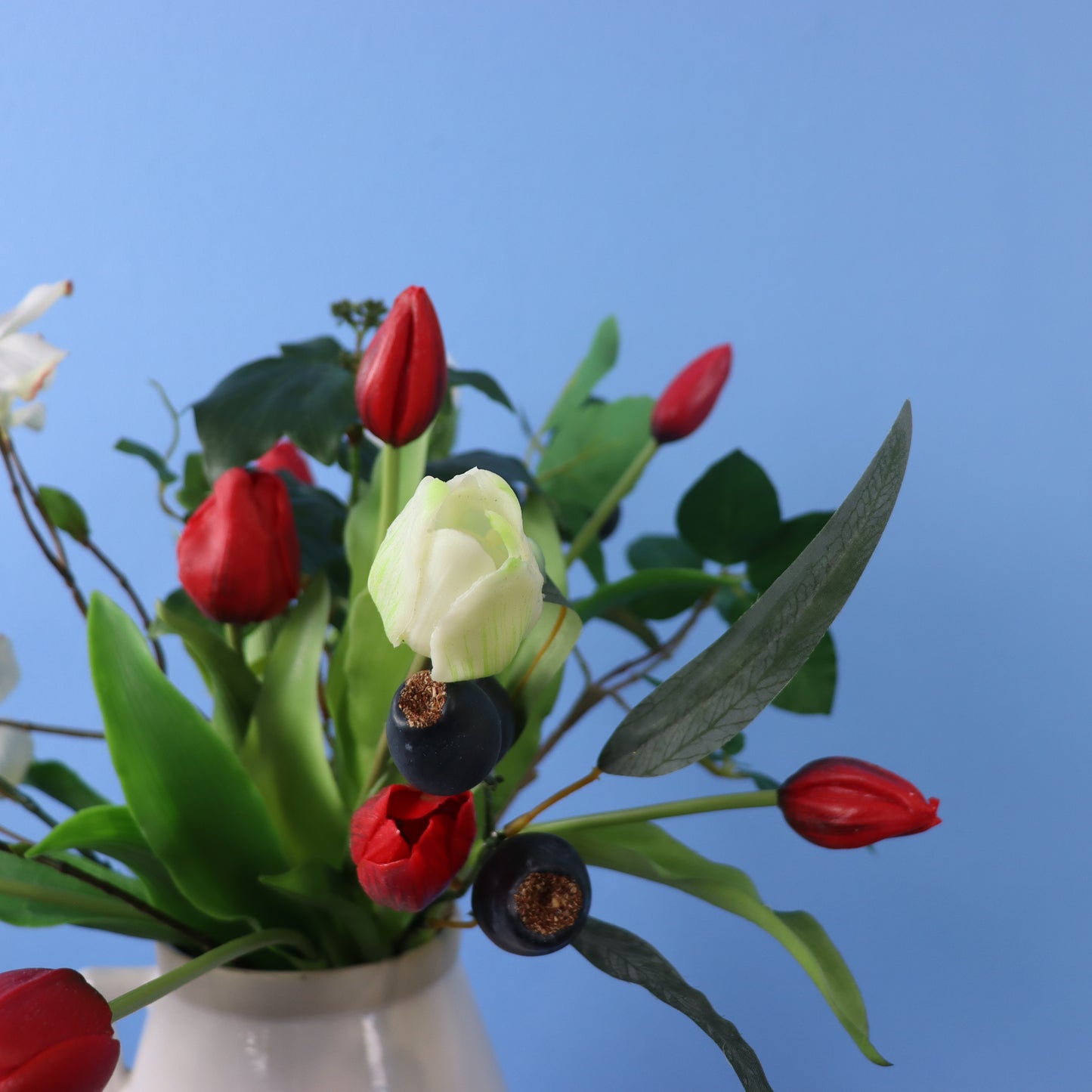 L - Jessika | Return to Sender vaas met kunstbloemen | Large