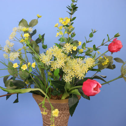 L - Femme | Kartent kartonnen vaas met kunstbloemen | Large