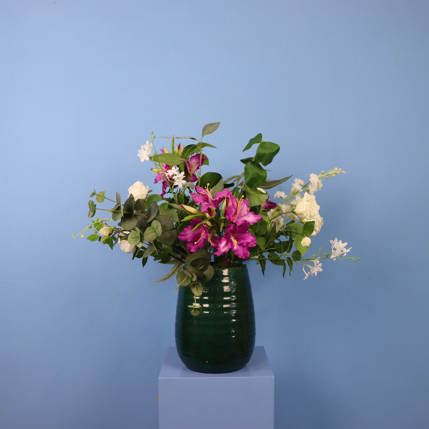 XL - Walter | Serax vaas met kunstbloemen | XL