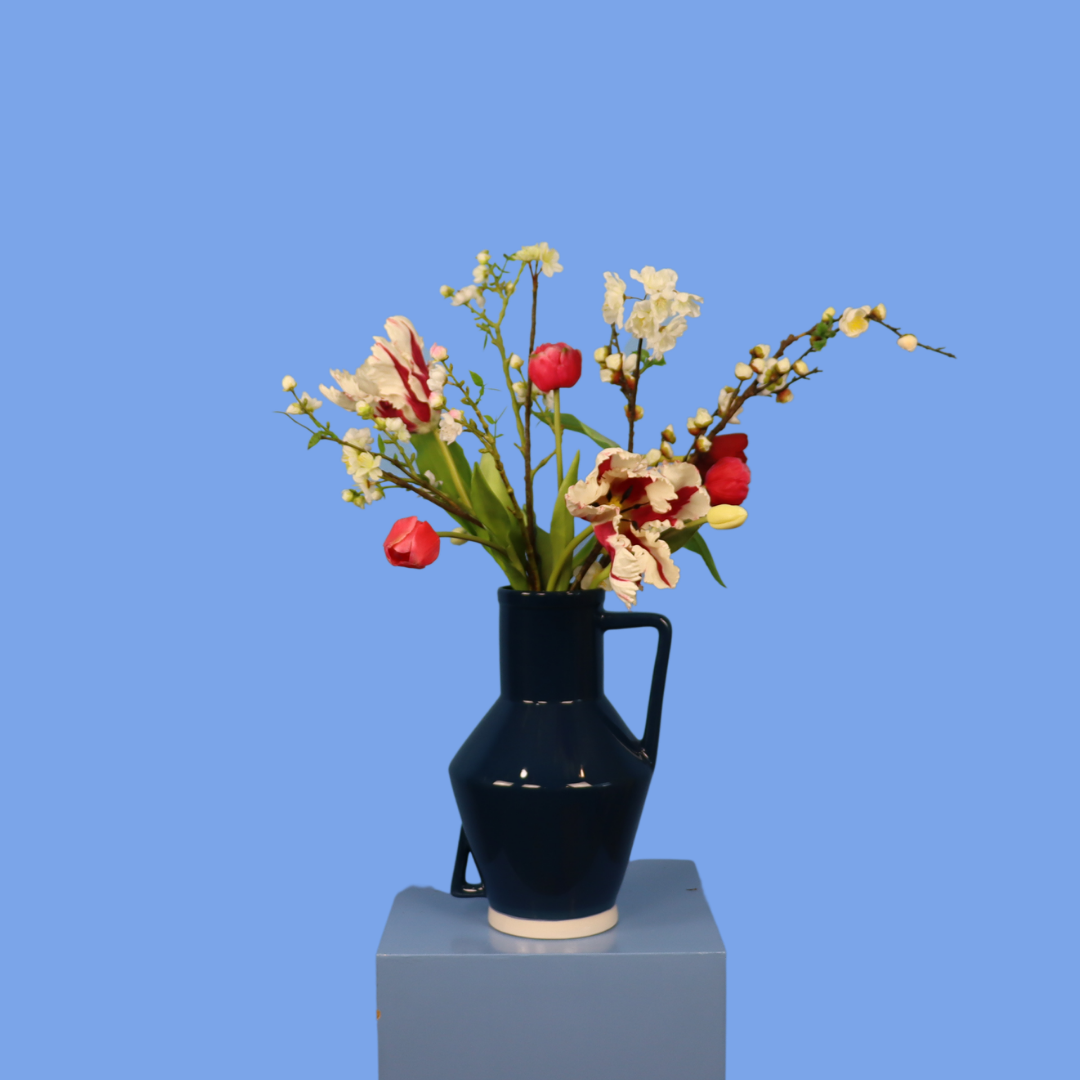 L - Roxanne | Return to Sender vaas met kunstbloemen | Large