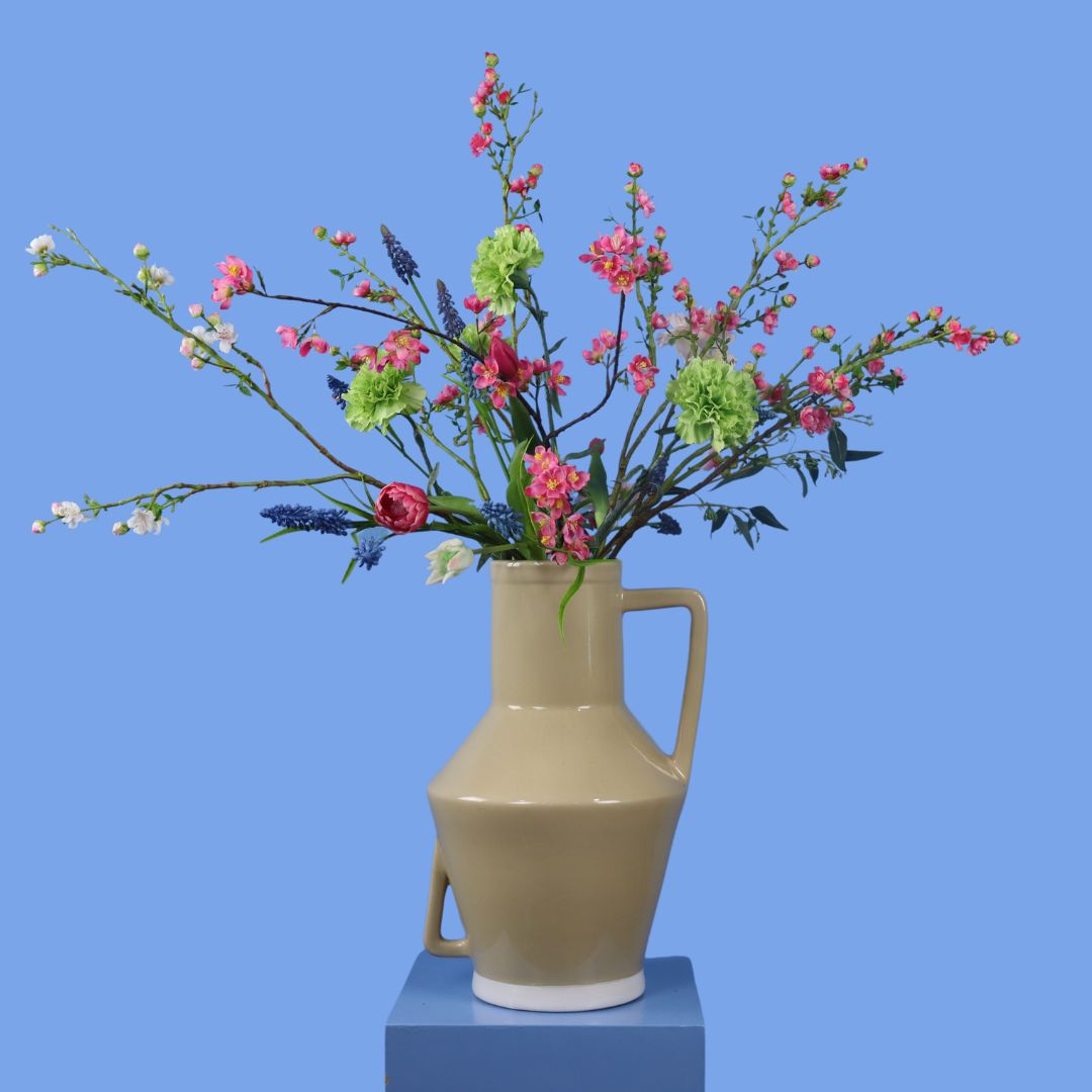 XL - Pascalle | Return to Sender vaas met kunstbloemen | XL